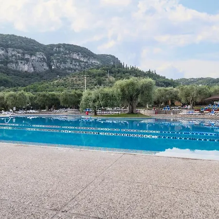 Garda Lake And Swimming Pool Lejlighed Garda (Verona)
